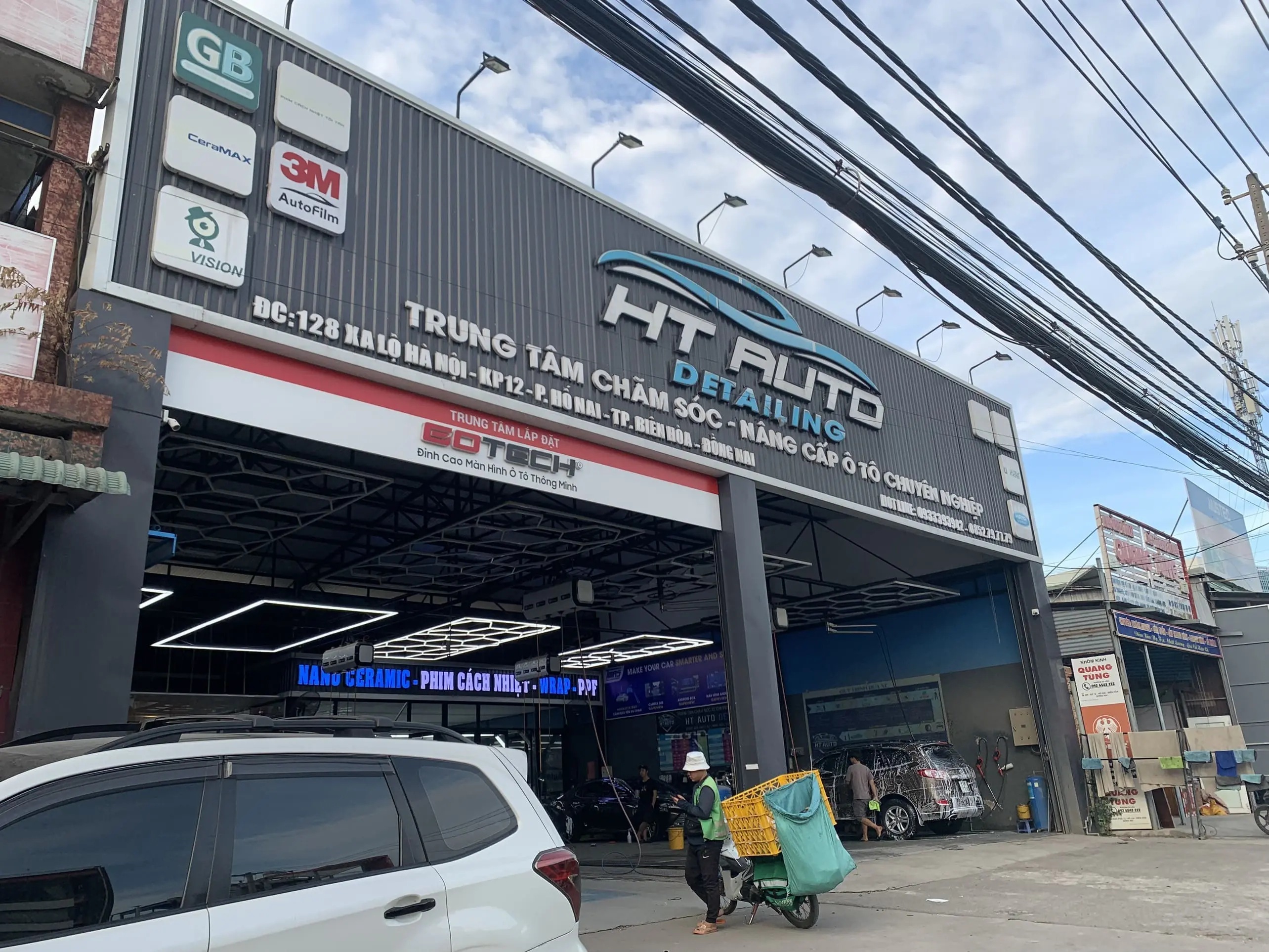 HT AUTO DETAILING 