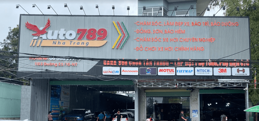 AUTO 789 