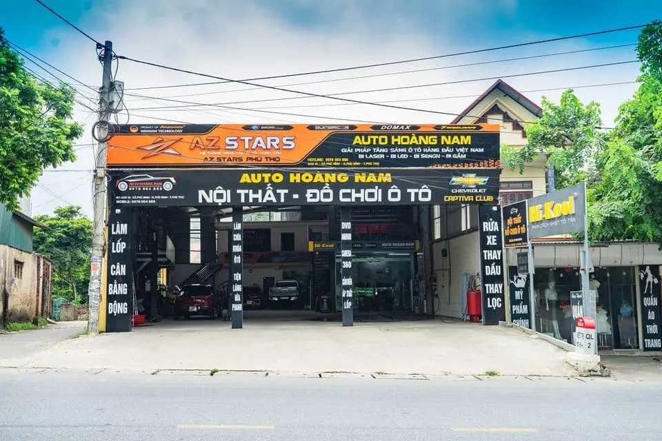 AZ STARS PHÙ NINH - HOÀNG NAM AUTO